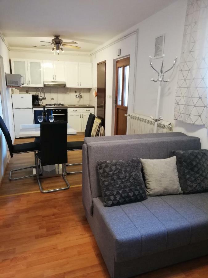 Apartment Zdravko Штиньян Экстерьер фото
